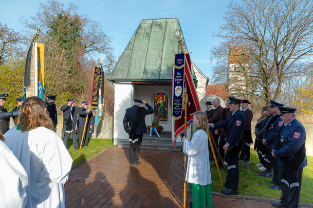 Thumbnail: _JA 25040 16.11.2025 KSV Hohenried, Heldengedenktag, Volkstrauertag.jpg